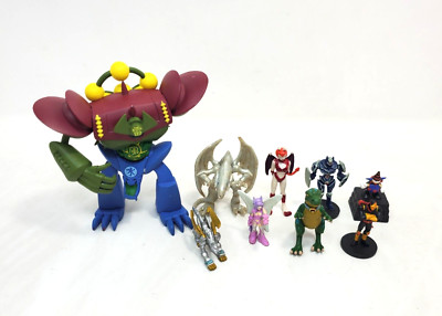 Vintage Yu-Gi-Oh Figurine Lot Includes Blue Eyes White Dragon & More-image