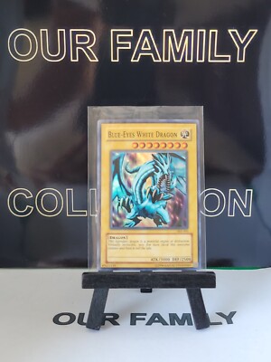 RARE Holo BLUE-EYES WHITE DRAGON SKE-001 Yu-Gi-Oh! Trading Game Card -image