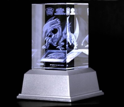 Yu-Gi-Oh! 20th Anniversary  Blue Eyes White Dragon Crystal Art Konami Movic-image