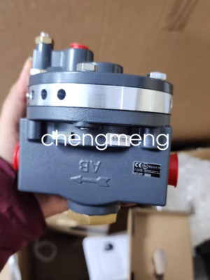 1pc fisher 2625 pneumatic amplifier Fast delivery DHL or FedEx-image