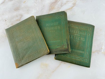 Antique Book Miniatures Little Leather Library Corporation, Set of 3 -  New York-image