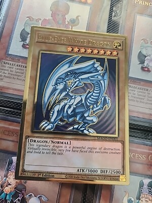YuGiOh Blue-Eyes White Dragon MAGO-EN001 Gold Rare 1st Edition -image
