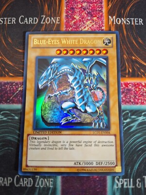 Yu-Gi-Oh! Blue-Eyes White Dragon LC01-EN004 Limited Ultra Rare Near Mint c3/-image