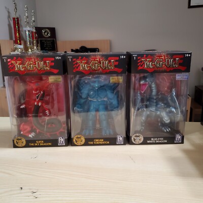 Yu-Gi-Oh Blue Eyes Dragon White Dragon/Sky Slifer Dragon/obelisk Tormentor Lot 3-image