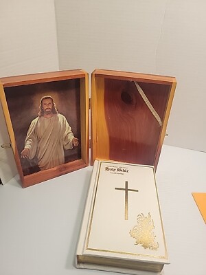 The Holy Bible Memorial edition concordance with wood box-image