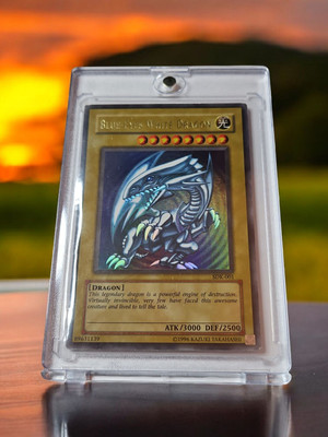 🔥Yu-Gi-Oh! Blue-Eyes White Dragon SDK-001  Ultra Rare-image