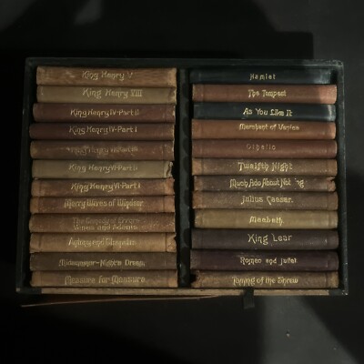 KNICKERBOCKER LEATHER NOVELTY SHAKESPEARE COMPLETE 24 VOL. MINI BOOK SET ANTIQUE-image