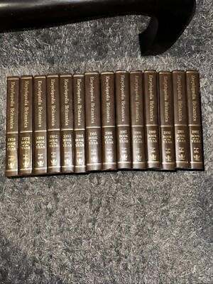 (Set of 14 Books) Encyclopædia Britannica- Book of the Year 1978-1980, 1982-1992-image