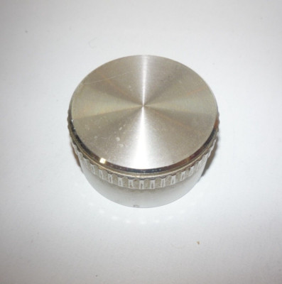 Fisher RS-2010 Stereo Receiver - ORIGINAL TUNING KNOB-image