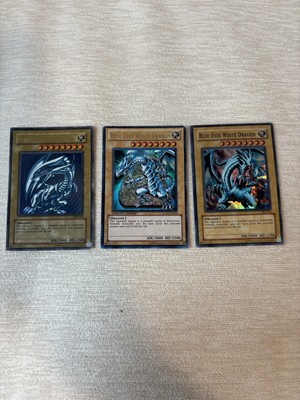 Blue-Eyes White Dragon Yugioh Card Lot-image