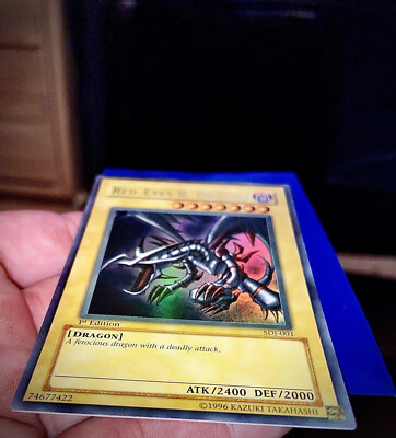 Yu-Gi-Oh Red-eyes black dragon Sdj-001-image