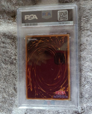 PSA8 2001 yugioh japanese red eyes black dragon ps-ultra parallel rare-image