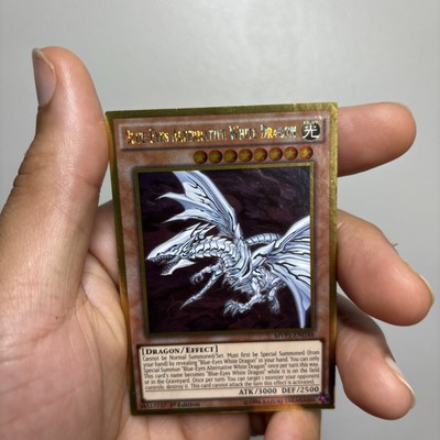 Yugioh - Blue-Eyes Alternative White Dragon MVP1-ENG46 1st Edition Gold Rare LP-image
