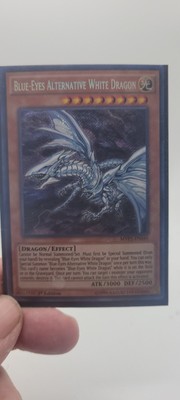 Blue-Eyes Alternative White Dragon (Secret Rare) RA02-EN010-image