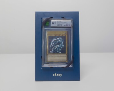 1st Edition Duelist Saga Blue-Eyes White Dragon (DUSA-EN043) MNT 8.5 Near Mint-image