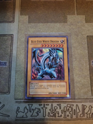 YUGIOH BLUE-EYES WHITE DRAGON SKE-001 SUPER UNLIMIT ED NM VER. 1-image