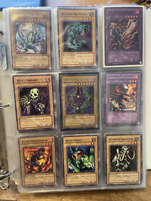 Yugioh - Legend of Blue-Eyes White Dragon Set,  LOB-001, LOB-005-image