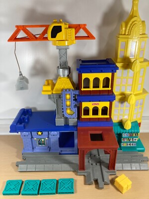 Fisher-Price GeoTrax Big City Lights Center WORKS Sound FX Light Up-image