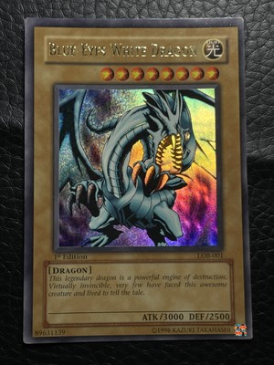 Yugioh Blue-Eyes White Dragon LOB-001 1st Edition North American English Glossy-image