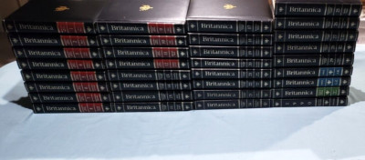 Encyclopedia Britannica 15th Ed 32 Vol Leather Complete Set  *LOCAL PICK UP ONLY-image