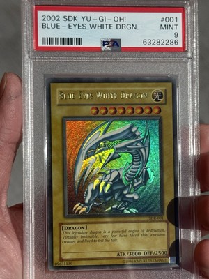 Blue-Eyes White Dragon SDK-001 Starter Deck Kaiba Edition PSA 9 RAISED NAME-image