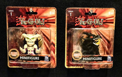 Yugioh - Red Eyes Black Dragon & Summoned Skull MiniFigures with Exclusive Cards-image