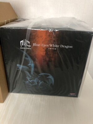 Yu-Gi-Oh! Blue-Eyes White Dragon Figure Monster Chronicle Mega House from Japan-image