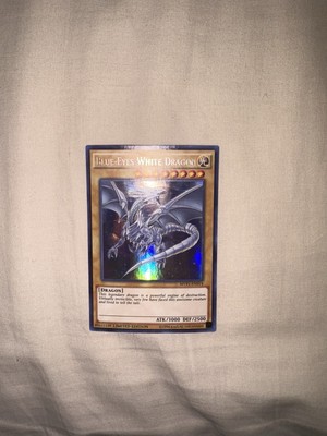 Yu-Gi-Oh! Blue Eyes White Dragon Ultra Rare MVP1-ENSV4 Misprint-image