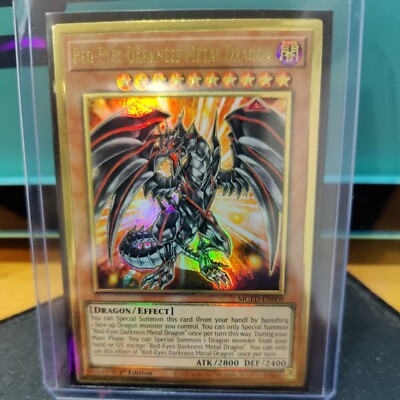 Yugioh Red-Eyes Darkness Metal Dragon Gold MGED-EN009 1st Pre-Order 11/19-image