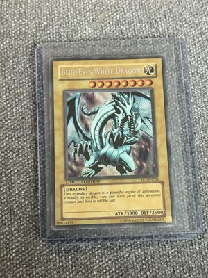 Blue-Eyes White Dragon FL1-EN001 Forbidden Legacy Limited Edition-image