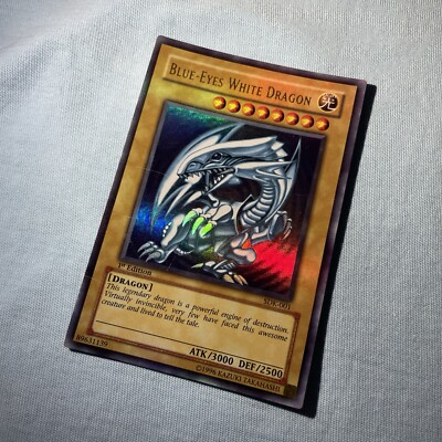 YuGiOh - Blue-Eyes White Dragon SDK-001 1st Edition Ultra Rare - AE-image