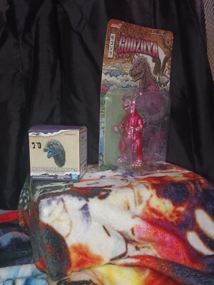 Toho Super7 Reaction Gures Figures Godzilla 54 Fusion Pink-image