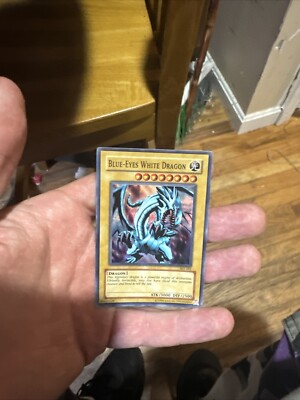 Blue-Eyes White Dragon SKE-001 Starter Deck: Kaiba Evolution 1st Edition-image