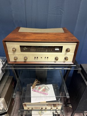 The Fisher 400 Vintage Tube Receiver -Wood Case  Works Great.-image