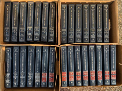 Encyclopedia Britannica. LEATHER. 29-Volume Set. 15th Ed, 1983. MISSING VOL 18-image