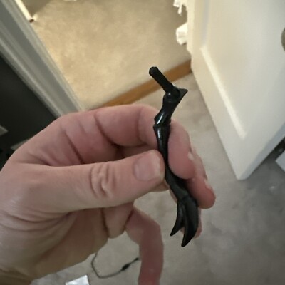 red eyes black dragon Claw Piece-image