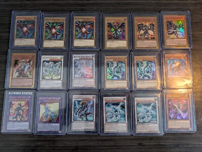 Yugioh 18 Card Lot , Blue Eyes White Dragon , Red Eyes Alt Art Secret Rare -image