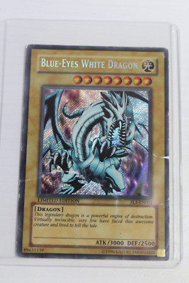 Blue-Eyes White Dragon - FL1-EN001 - Limited Edition Rare Yu-Gi-Oh! Card in Case-image