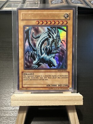 Blue-Eyes White Dragon (RP01-EN001, 2008 Release, Ultra Rare) Very Light Play-image