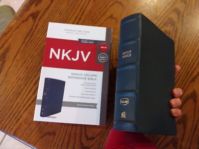 NKJV Single-Column Reference Bible, Genuine Leather, Blue, Comfort Print-image