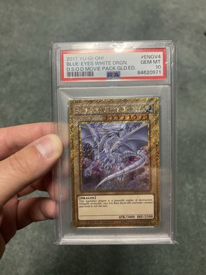 2017 YU-GI-OH! THE DARK SIDE OF DIMENSIONS #ENGV4 BLUE-EYES WHITE DRAGON PSA 10-image