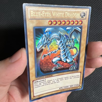 LC01-EN004 Blue-Eyes White Dragon Yugioh Legendary Collection 1 Ultra Rare-image