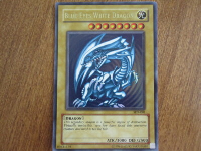 YU-GI-OH! TCG BLUE-EYES WHITE DRAGON SDK-001 NEVER PLAYED-image