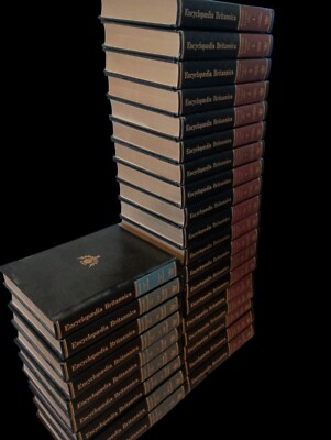 Encyclopedia Brittania set 1981  28 Volumes Leather, Nice Local Pick Up Vegas-image
