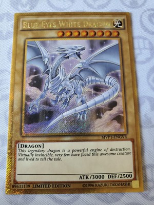 YuGiOh BLUE-EYES WHITE DRAGON #MVP1-ENGV4 GOLD SECRET RARE NMLIMITED EDITION2017-image