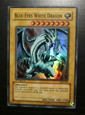 Yu-Gi-Oh! Blue Eyes White Dragon 1st Edition Holographic Card SKE-001 Light Wear-image