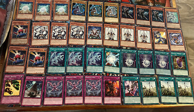 Yugioh Blue Eyes White Dragon Deck + Bonus-image