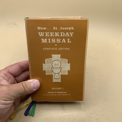 1975 CATHOLIC ~ SAINT JOSEPH SUNDAY MISSAL & HYMNAL- COMPLETE EDITION-image