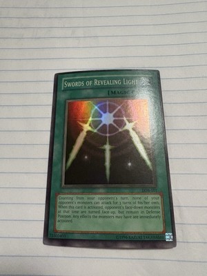 Yu-Gi-Oh! TCG Swords of Revealing Light Legend of Blue Eyes White Dragon -image