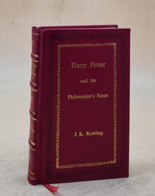 Harry Potter Hardcover Boxed Set: Books 1-7 (Trunk) [Premium Leather Bound]-image
